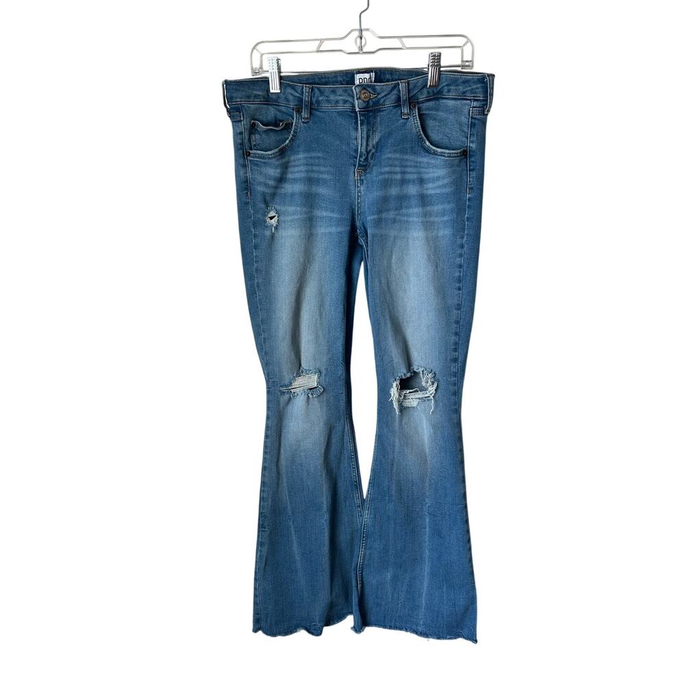 Urban Outfitters BDG Flare Jeans - 32